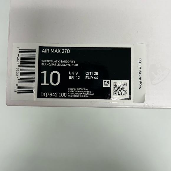 Nike Air Max 270 'White Sanddrift' Sneakers - Picture 8 of 8